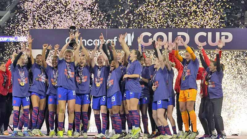 EE UU derrota a Brasil y gana la Copa Oro femenil, dando señales de una renovación