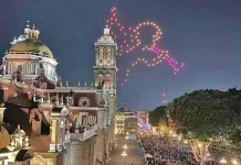 Con espectáculo de drones, Puebla celebra 493 años de su fundación