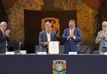 Cuauhtémoc Cárdenas, homenajeado por la UNAM por su trayectoria