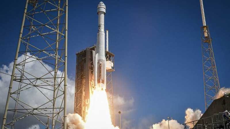 Boeing logra su primer vuelo tripulado a Estación Espacial Internacional