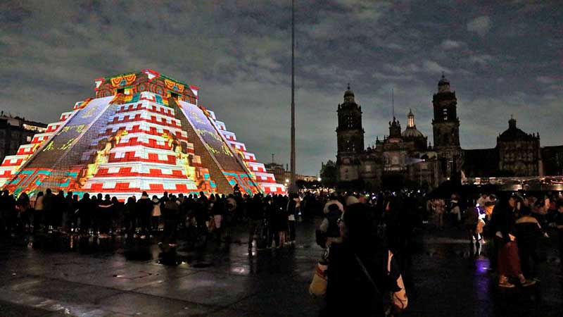 Carrillo Puerto y el legado Maya, la memoria luminosa en el Zócalo